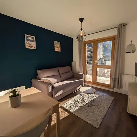Apartment Moderne 1 Avec Piscine, Proche Et Village - Fr-1-342-328 *